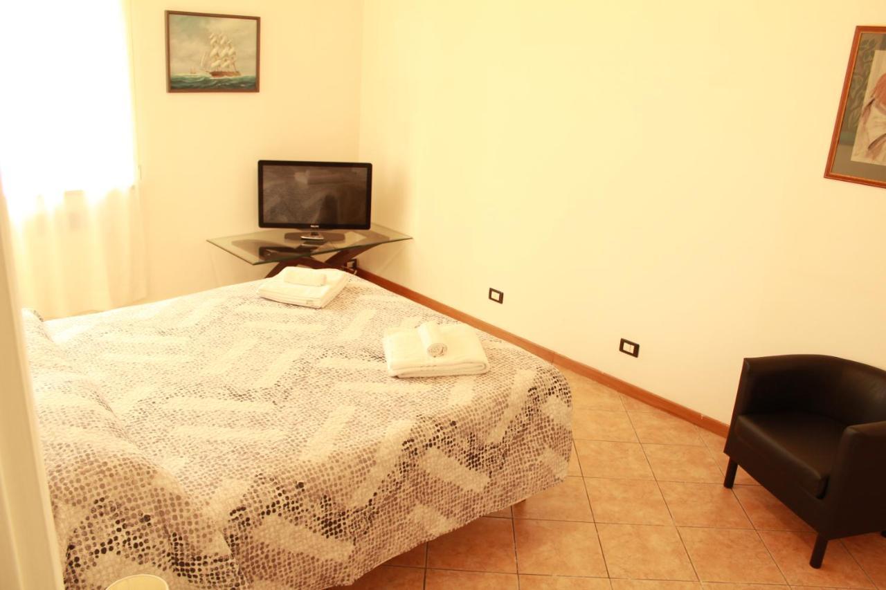 Residenza Caprera Di Viviani - Loc-02522 Lejlighed Verona Eksteriør billede